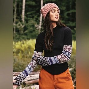 NEW WITH TAGS! Free People We The Free Gorgeous Cuff Thermal w/ Thumb Holes - XS